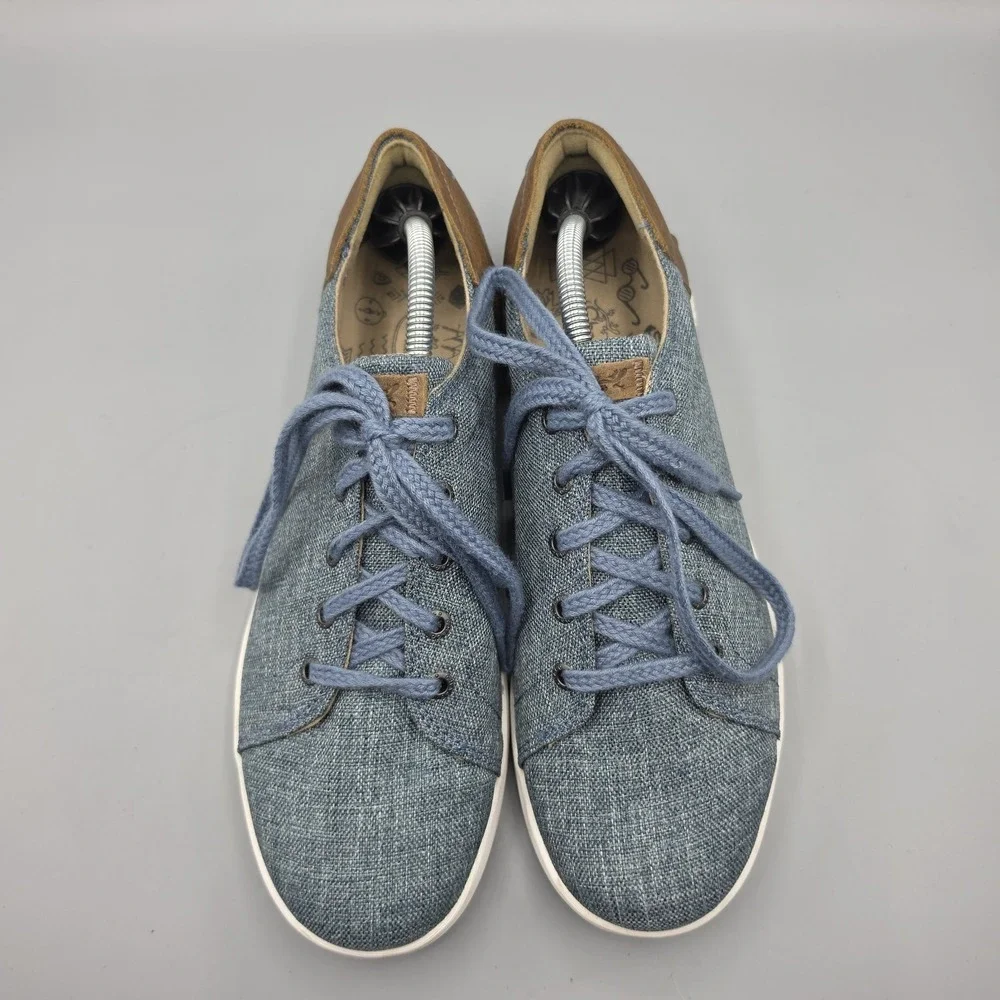 Chaco Ionia Sneakers Womens Size 9 Blue Denim Chambray Comfort Lace Up Walking